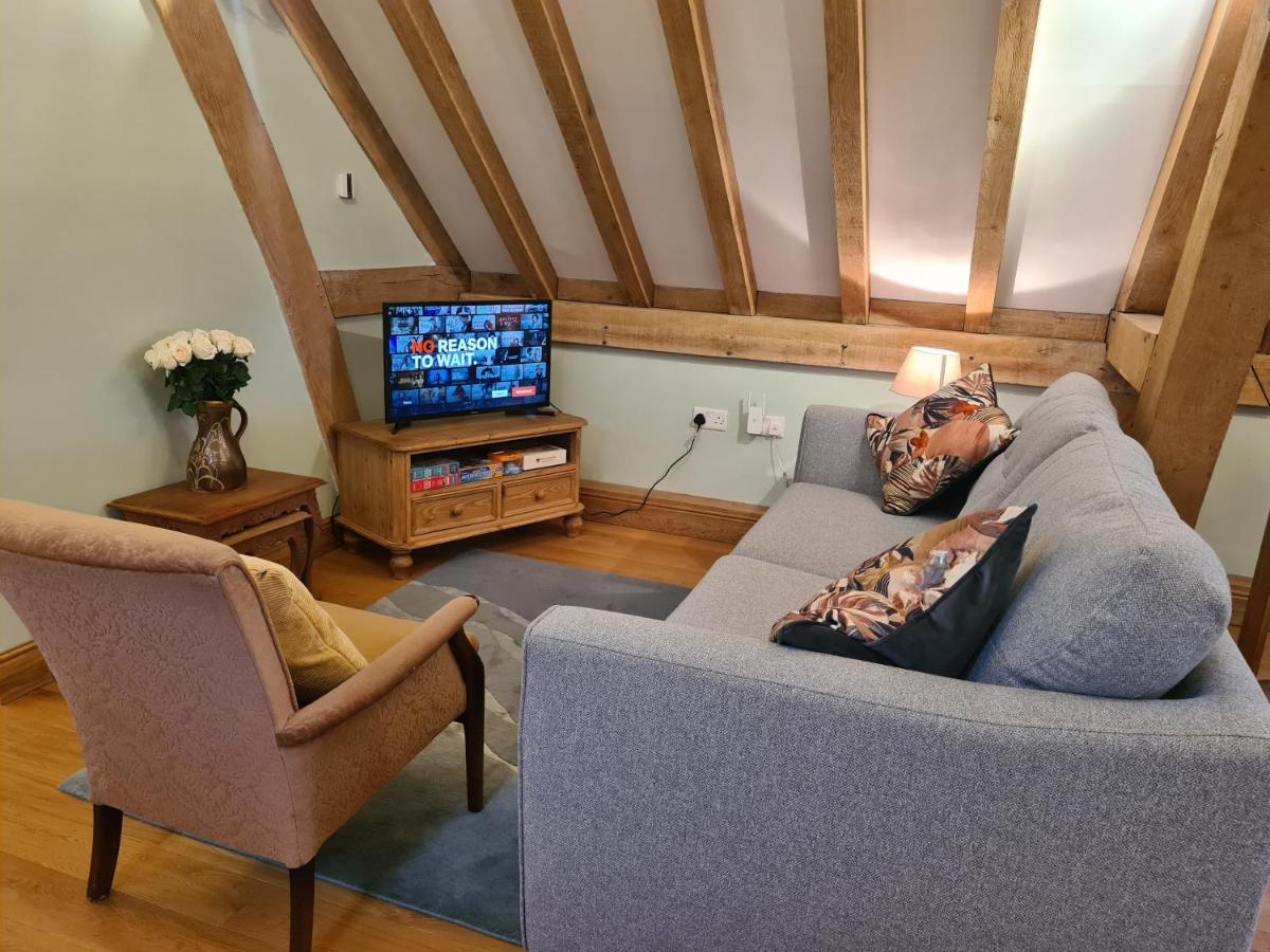Apartment Renovated Loft On Working Farm *